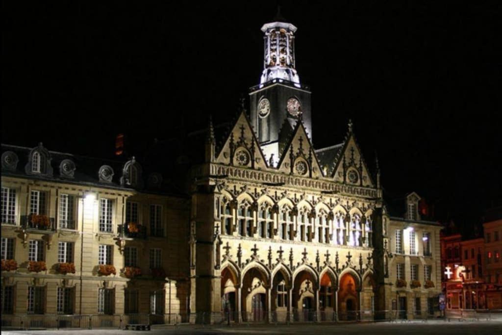 Hyper Centre-Ville, T3, Heart Of The Historic City Saint-Quentin  Exterior photo